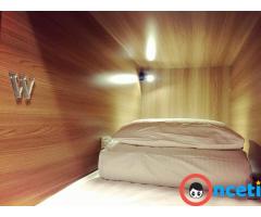 Deluxe mixed capsule bunk bed Shared room in hostel hosted - Imagen 3/4